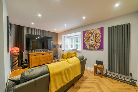 3 bedroom semi-detached house for sale, Links Road, Heywood OL10