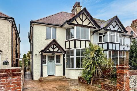 undefined, Moy Avenue, Eastbourne