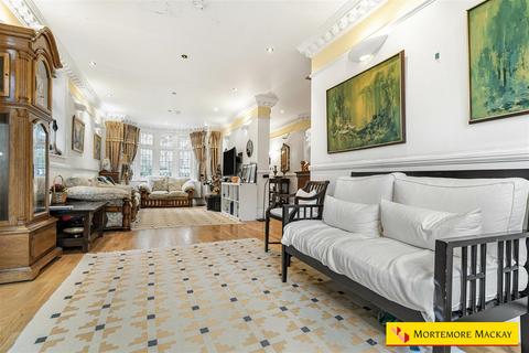 undefined, The Chine, London