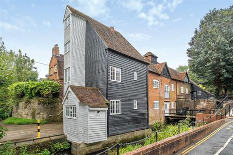 undefined, Mill Lane, Surrey GU7