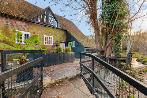 undefined, Mill Lane, Surrey GU7