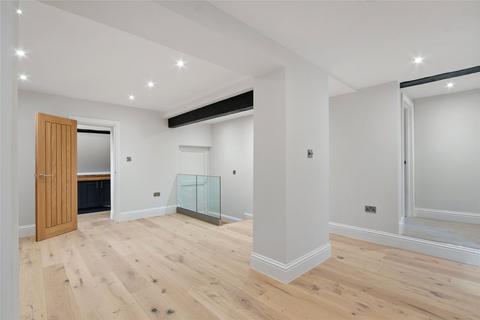undefined, Mill Lane, Surrey GU7