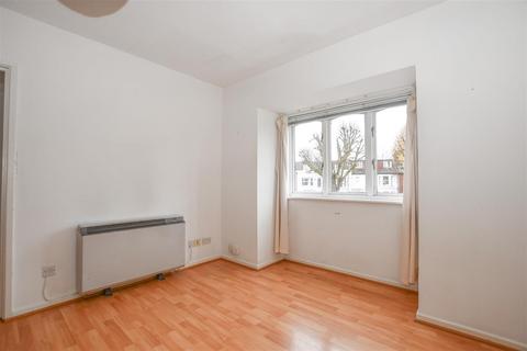 undefined, Chatsworth Court, Stanhope Road, St. Albans
