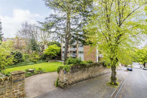 undefined, Cedar Court, Tunnel Road, The Park