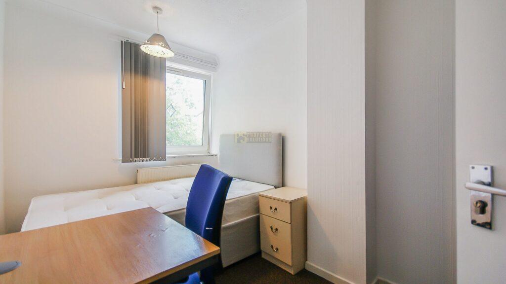 Apartment in Birmingham - More