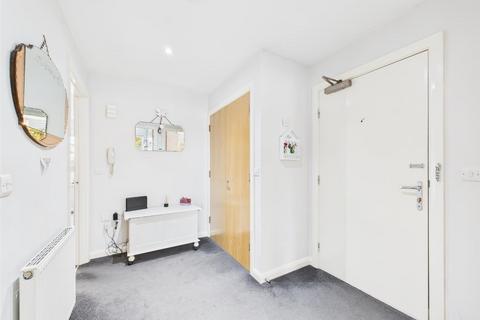 undefined, Burway Close, South Croydon CR2