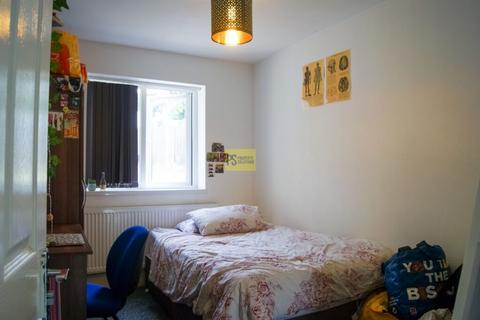 7 bedroom terraced house to rent, Dawlish Road, Birmingham B29