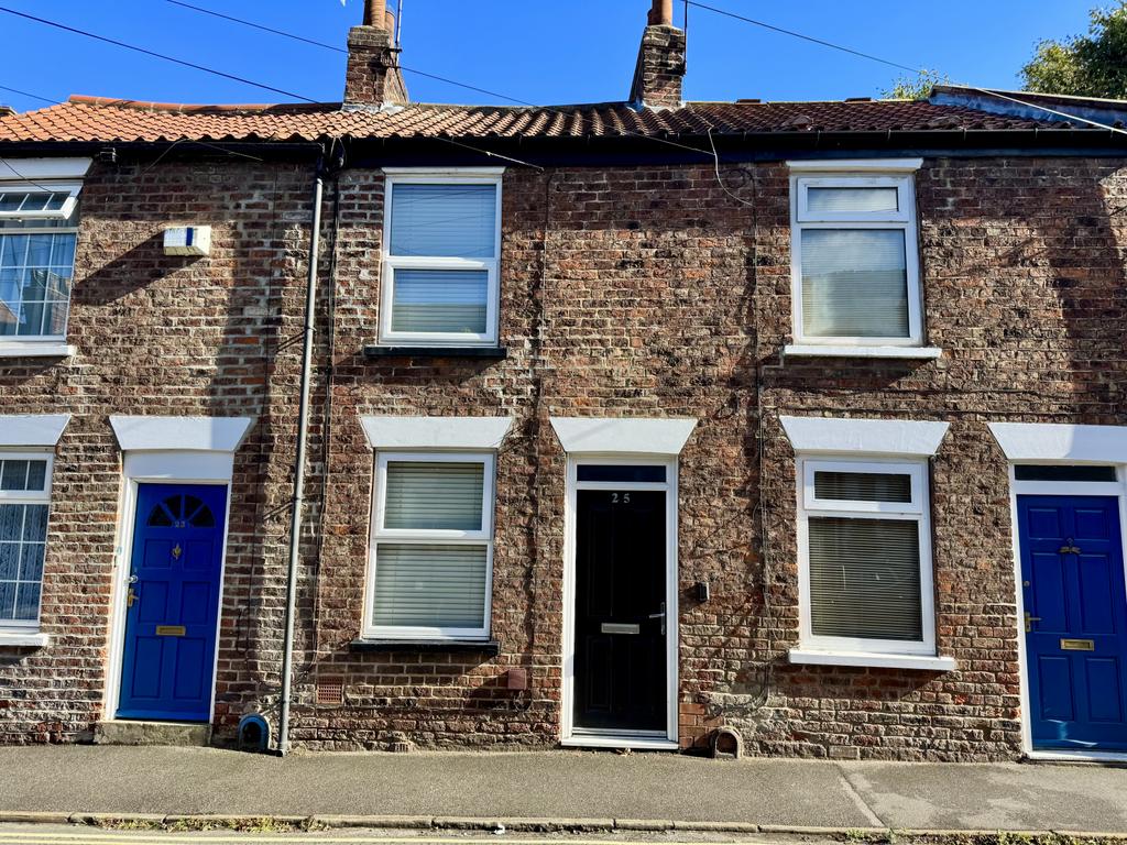2 Bedroom Mid Terrace House - For Sale