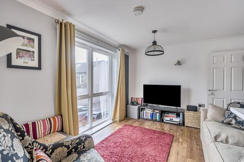 2 bedroom apartment for sale, St. Andrews Road, Croydon