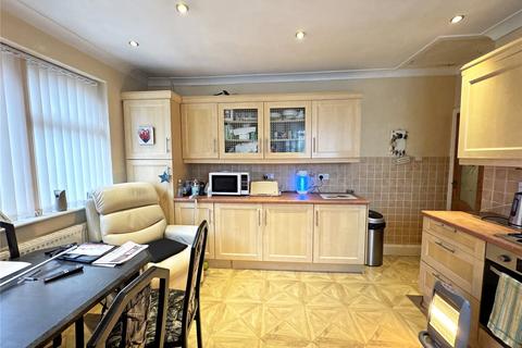 2 bedroom bungalow for sale, Beech Tree Lane, Cannock, Staffordshire, WS11