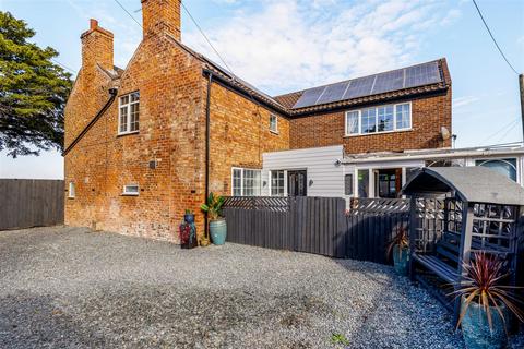 7 bedroom detached house for sale, Boston Road, Sibsey, Boston