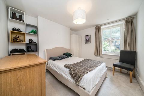2 bedroom flat for sale, Camden Street, London NW1