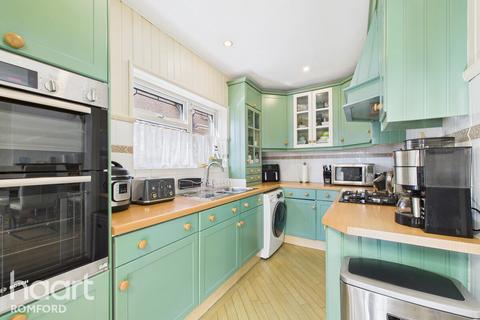 488 Mawney Road, Romford, RM7 8QB