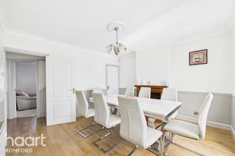 488 Mawney Road, Romford, RM7 8QB