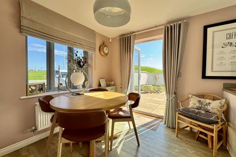 3 bedroom end of terrace house for sale, Buckingham Close, Exmouth, EX8
