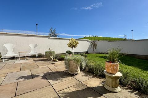 3 bedroom end of terrace house for sale, Buckingham Close, Exmouth, EX8