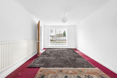 undefined, Langford Close, Emmer Green, Reading