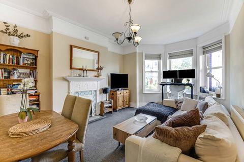 3 bedroom apartment for sale, Honeybourne Road, West Hampstead