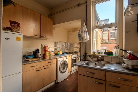 5 bedroom terraced house for sale, Equity Road, Leicester LE3