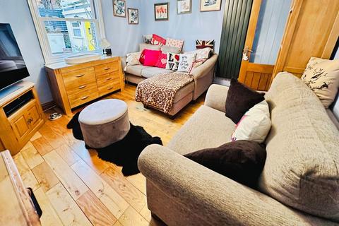 2 bedroom semi-detached house for sale, Normal Terrace, Cheltenham GL50