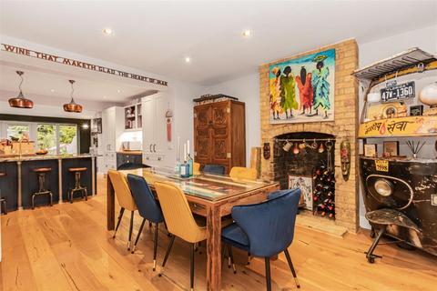 5 bedroom semi-detached house for sale, Thaxted Road, Saffron Walden CB11