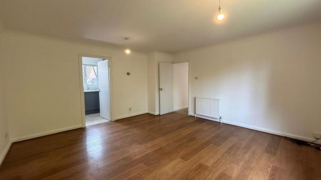 Living Room .jpg