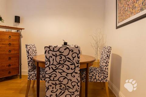 undefined, Albert Drive, Basildon SS15