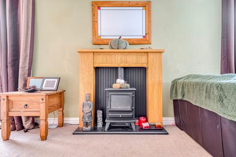 undefined, Fakenham Road, Beetley
