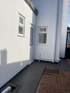 1 bedroom flat to rent, The Croft, Wembley HA0