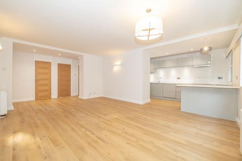 2 bedroom flat for sale, Chaucer Court, New Dover Road, Canterbury, CT1
