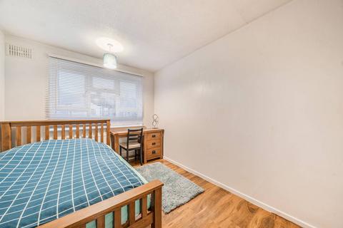 194 Oval Road, Croydon, CR0 6BP