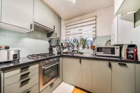 194 Oval Road, Croydon, CR0 6BP