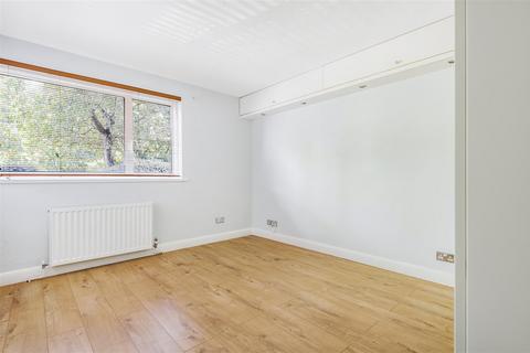 undefined, Morecoombe Close, Kingston Upon Thames KT2