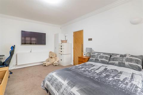 33 Priory Lane, Penwortham, Preston, PR1 0AR