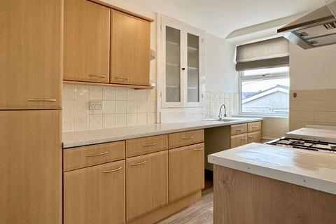 2 bedroom apartment to rent, Woodlands, Gowerton, SA4