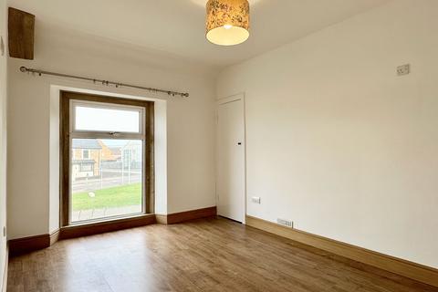 2 bedroom apartment to rent, Woodlands, Gowerton, SA4