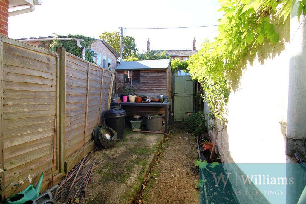 Side garden