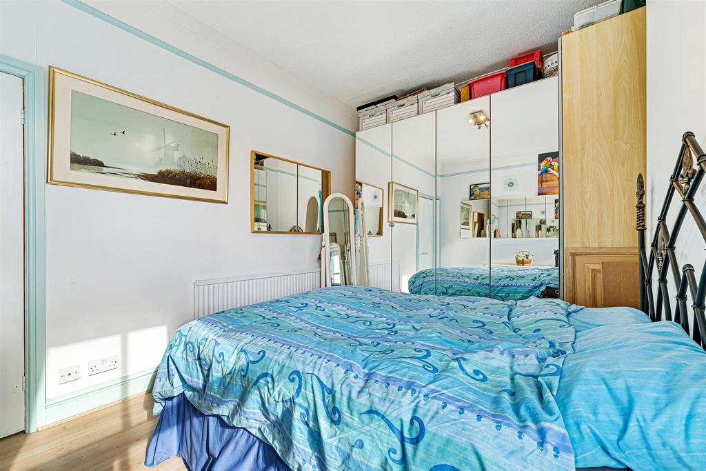 Bedroom 2 Aspect 2