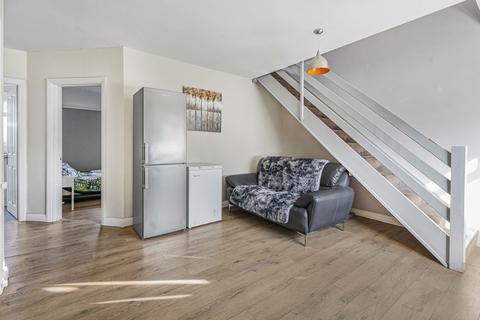 3 bedroom semi-detached bungalow for sale, Batchwood Drive, St. Albans, Hertfordshire, AL3