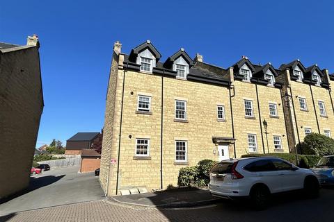 2 bedroom flat for sale, Louise Rayner Place, Chippenham