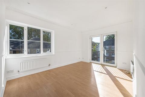 undefined, Sevenoaks Close, Sutton