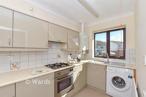 2 bedroom flat for sale, Loudon Way, Godinton Park, Ashford, Kent