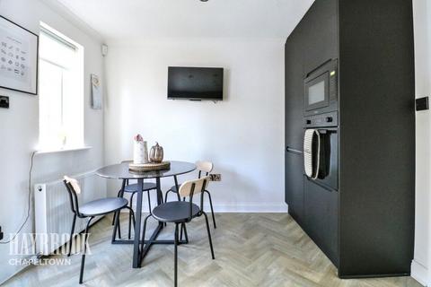 18 Eagleton Drive, High Green, Sheffield, S35 4DS
