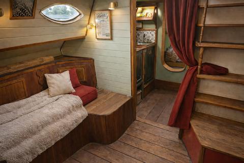 1 bedroom houseboat for sale, Knight Road, Rochester ME2