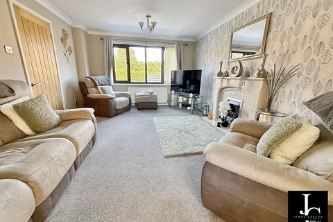 4 bedroom detached house for sale, Cooke Drive, Telford TF4