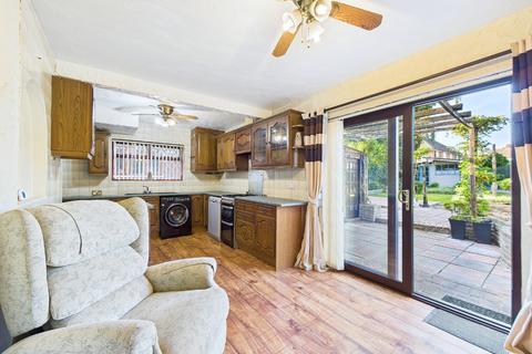 undefined, Central Avenue, Aveley, South Ockendon, Essex, RM15 4JH