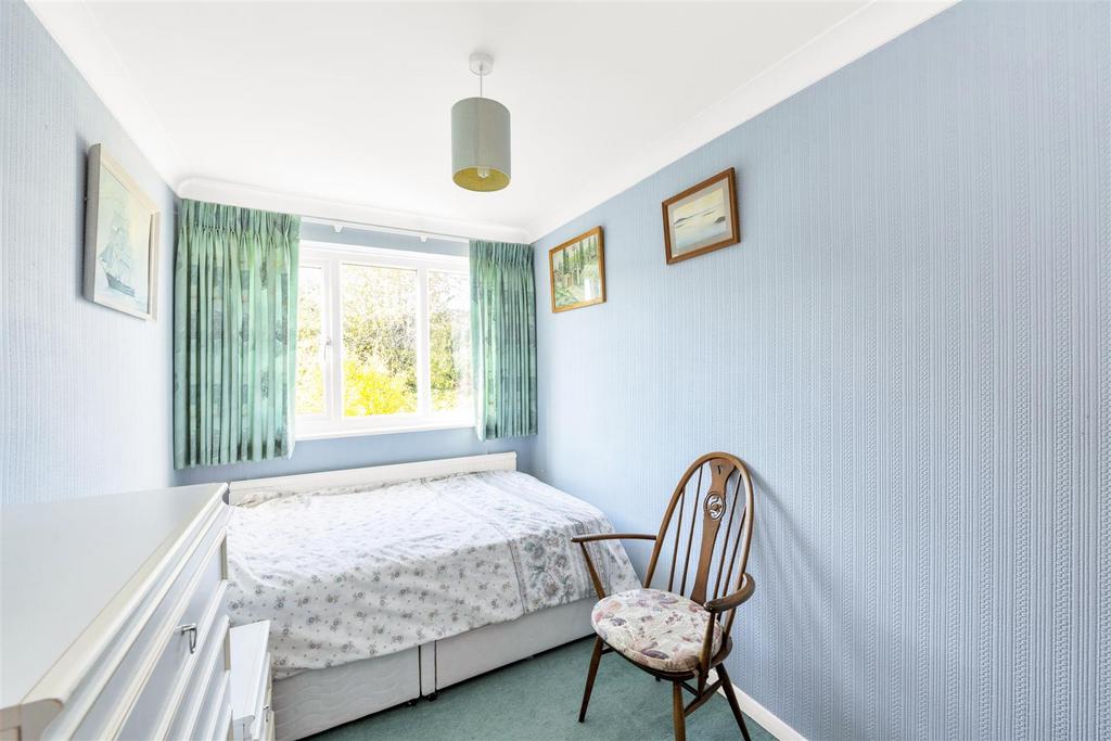 26-aldwickbury-crescent-14.jpg