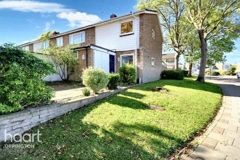 3 bedroom end of terrace house for sale, Cromer Place, Orpington