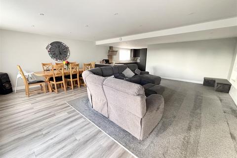 5 Franklyn Close, Poole, BH16 5PF