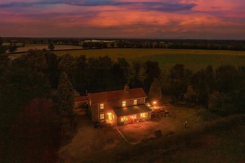 5 bedroom detached house for sale, Warthill, York
